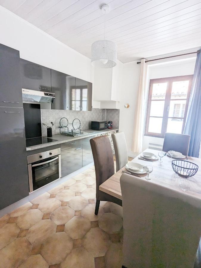Appartement Saint Jean 2 Cosy Et Confort Villefranche-de-Conflent Eksteriør bilde